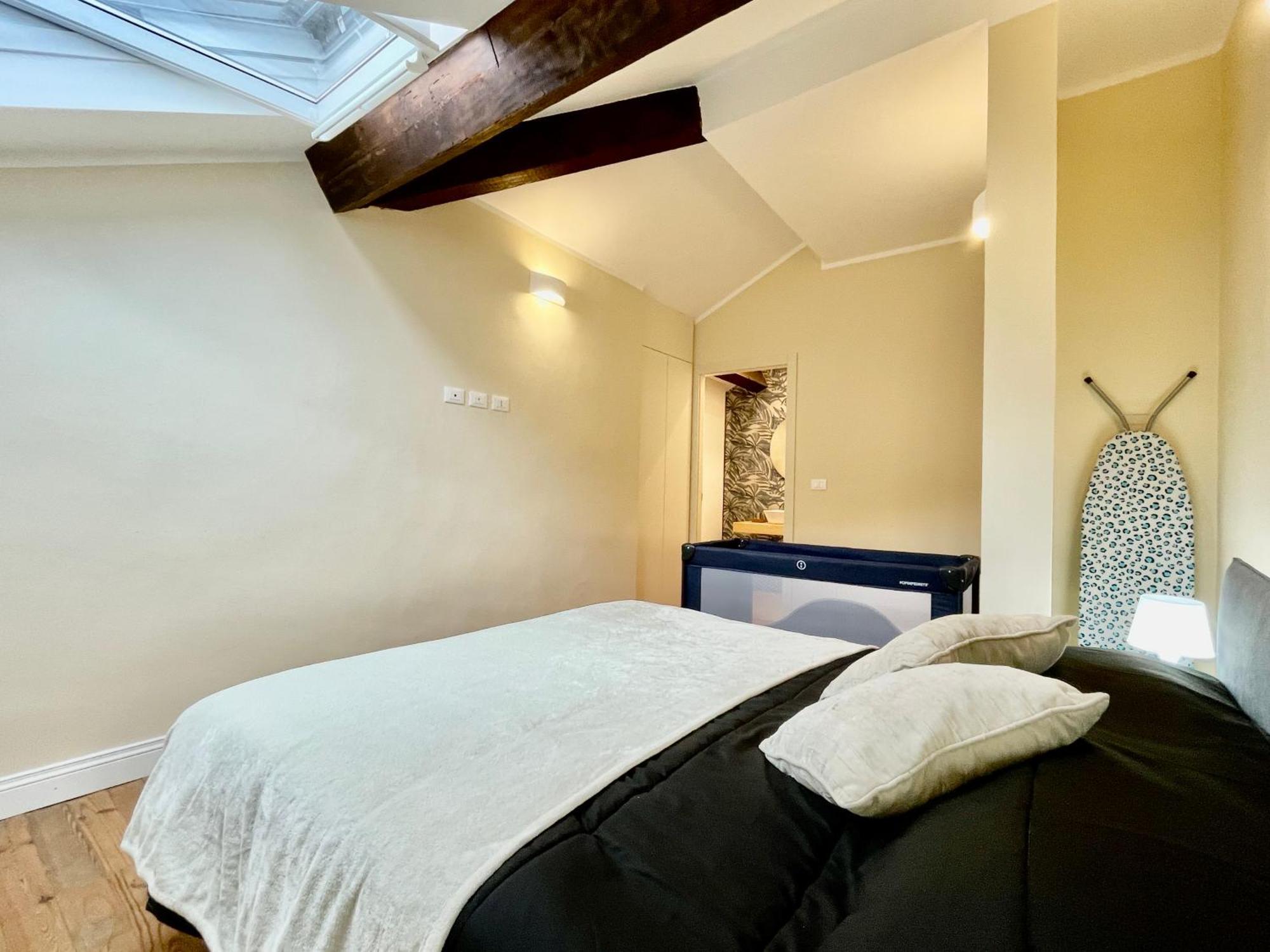 Villa Migliorini Lusso & Comfort In Finalborgo. Finale Ligure Rum bild
